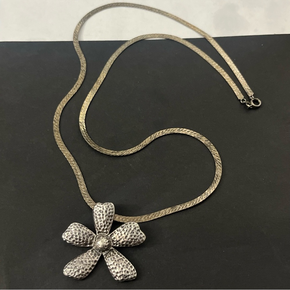 🔥BY SS .925 Tested Sterling Silver Necklace 23” Length W/.925 Flower Charm🔥